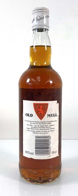 Lot 84 - A bottle of Old Mull Fine Scotch Whisky by...