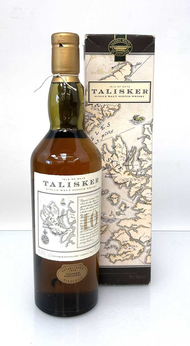 Lot 113 - A bottle of Talisker "Map" 10 year old Single...