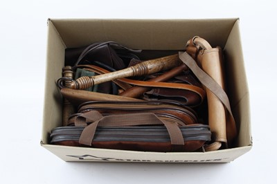Lot 1314 - Box containing various leather goods inc....