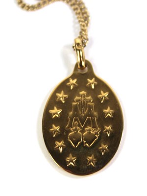 Lot 502 - A 9ct yellow gold flat curblink necklace...