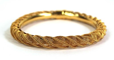 Lot 514 - A Middle Eastern/Oriental yellow metal hollow...